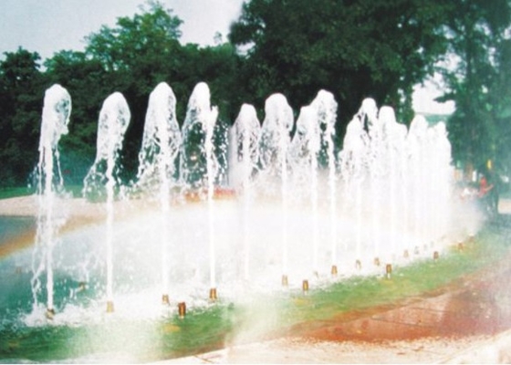 Fontana asciutta ballante completamente d'ottone Jet Nozzles Vertical Water Spray