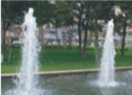La fontana ballante di musica variopinta dell'acqua del ccc dota per l'annuncio pubblicitario