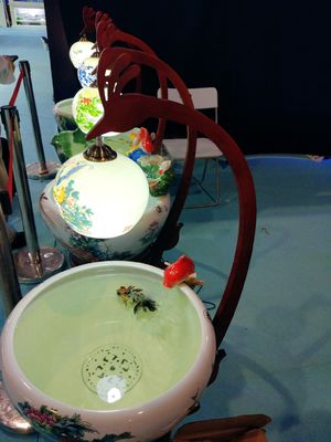 Ciotola ceramica cinese del pesce del modello 520mm della peonia con la lampada