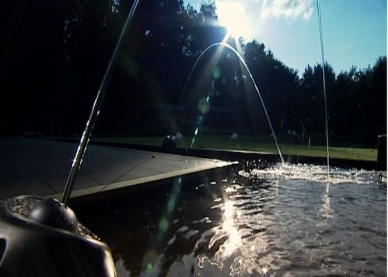 Getti di salto ballanti della fontana dell'acqua laminare variopinta di 1m