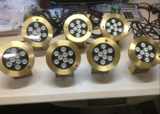 DMX512 2700K d'ottone 6W RGB ha condotto le luci subacquee dello stagno