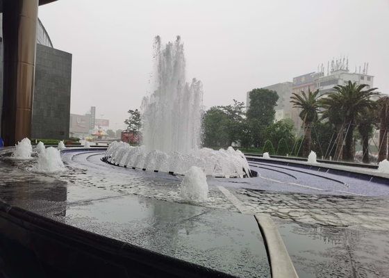 Scorrimento dell'acqua 6m3/H degli ugelli della fontana ballare di fan di acciaio inossidabile