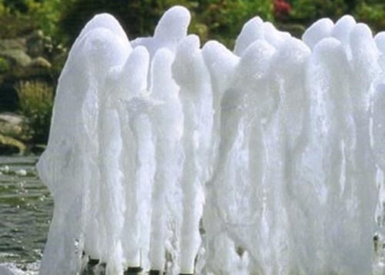 Ss e livello schiumoso di plastica dello spruzzo dell'esposizione dell'acqua dell'ugello 120kpa 2.5m della fontana